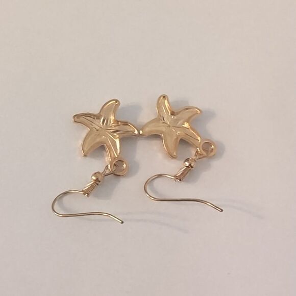 Gold Starfish Painted Blue Dangle‎ Earrings - Picture 4 of 4